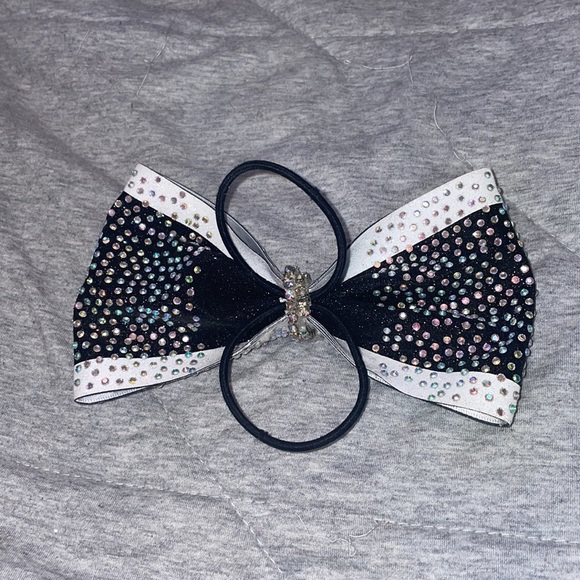 Used a couple of times for cheer comps - Picture 3 of 3